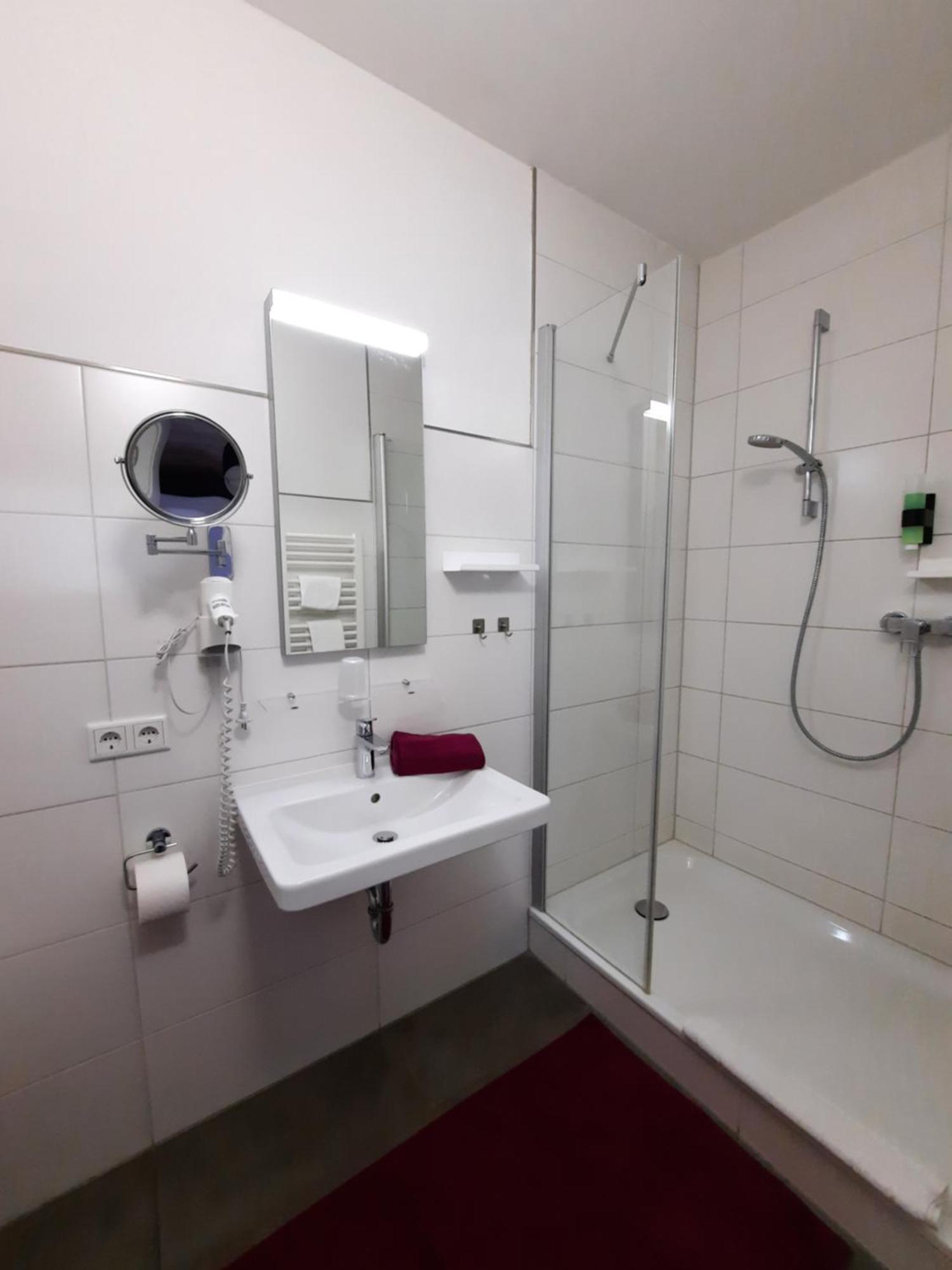 Pension Alter Wirt Enkering Exterior foto